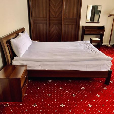 Dostyq Kokshetau Otel Dış mekan fotoğraf