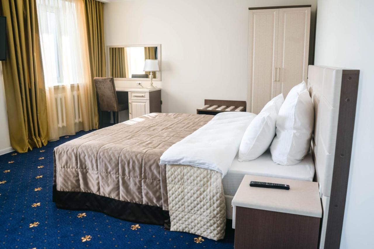 Dostyq Kokshetau Otel Dış mekan fotoğraf