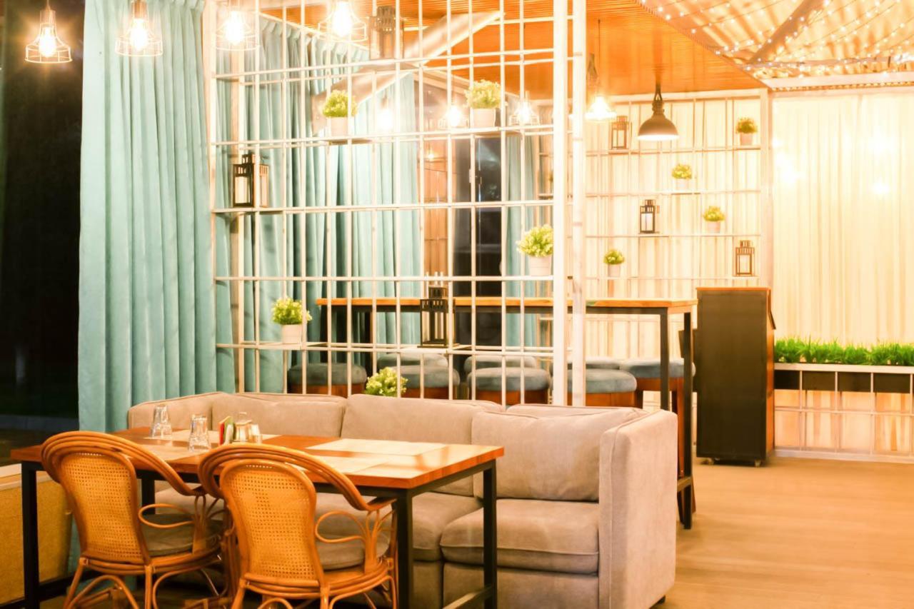 Dostyq Kokshetau Otel Dış mekan fotoğraf
